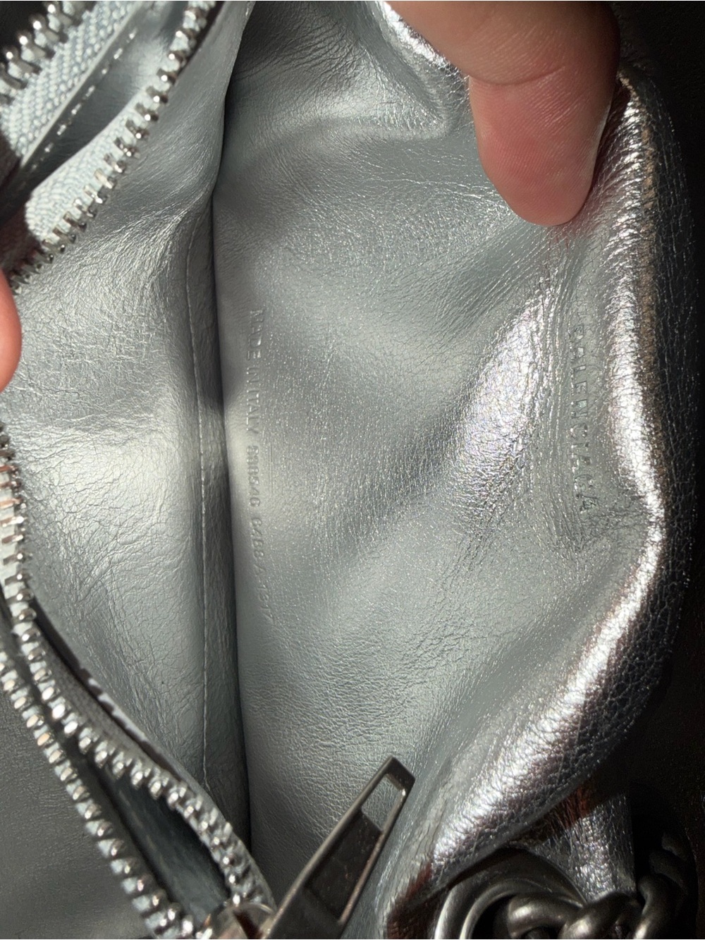 Balenciaga Silver Quilted Crush Shoulder Bag - Picture 8 of 9